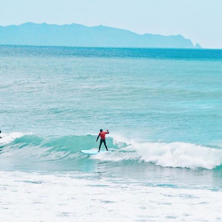 Aotearoa Surf Eco Pods Hotel Te Arai ภายนอก รูปภาพ