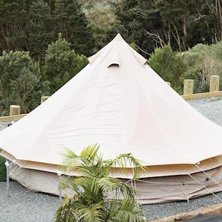 Aotearoa Surf Eco Pods Hotel Te Arai ภายนอก รูปภาพ