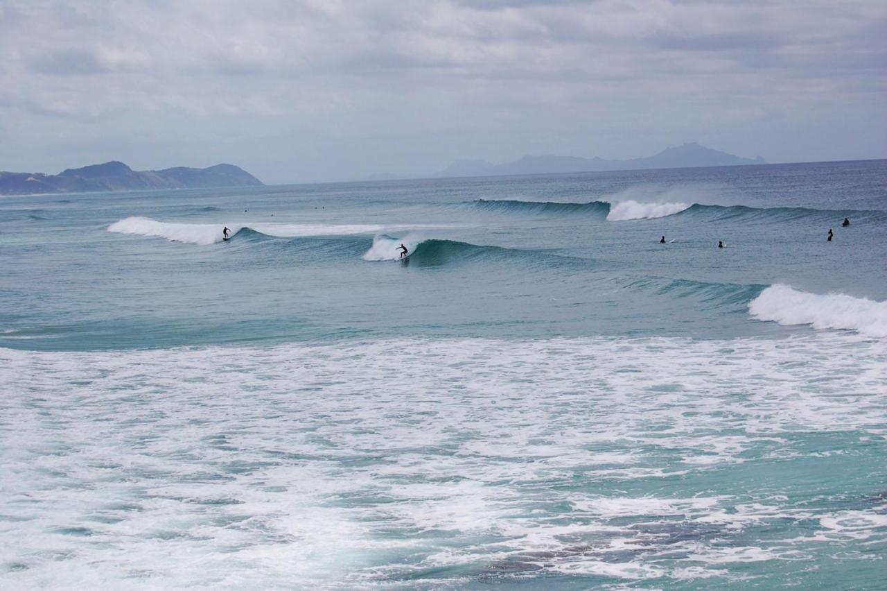 Aotearoa Surf Eco Pods Hotel Te Arai ภายนอก รูปภาพ