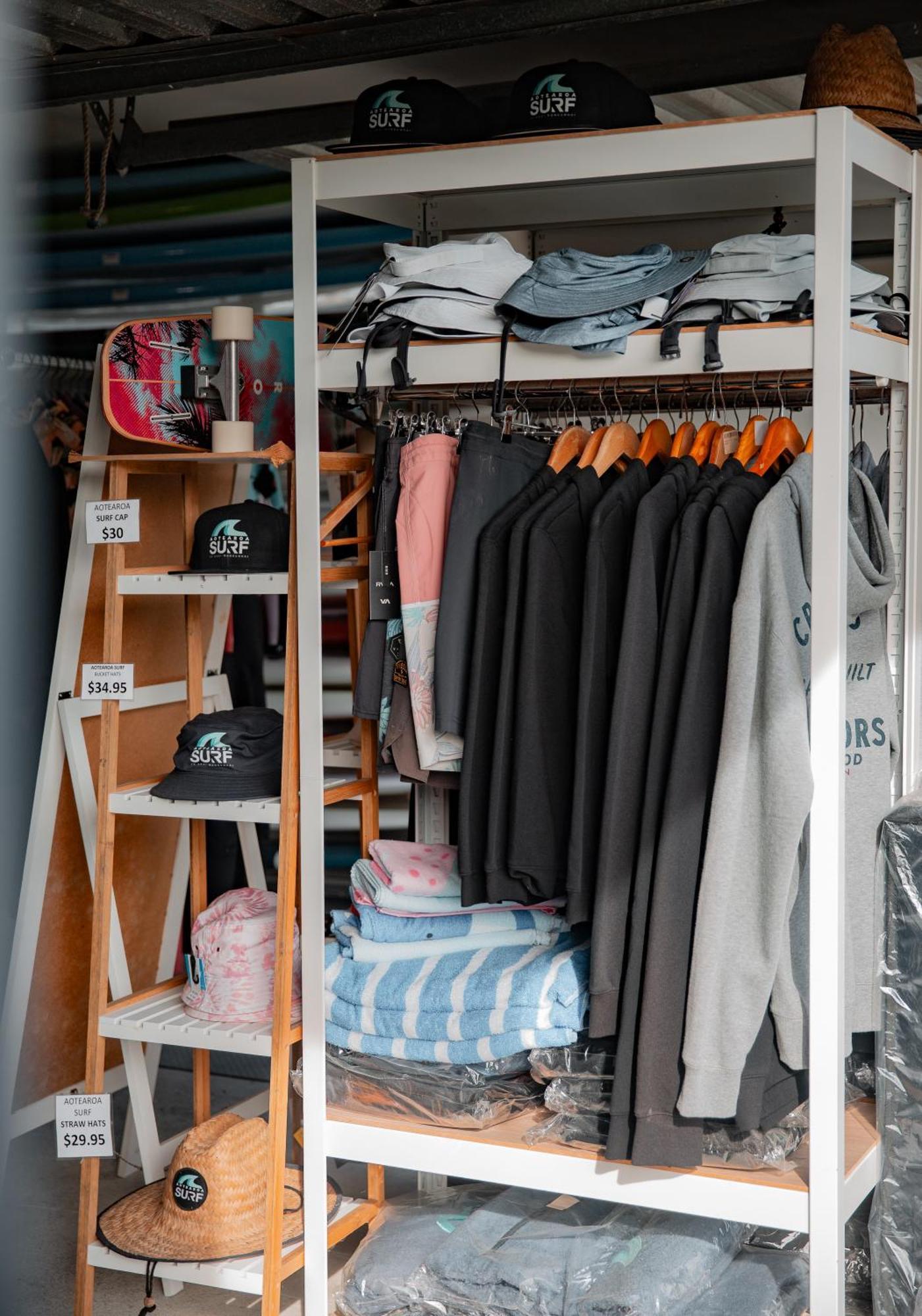 Aotearoa Surf Eco Pods Hotel Te Arai ภายนอก รูปภาพ