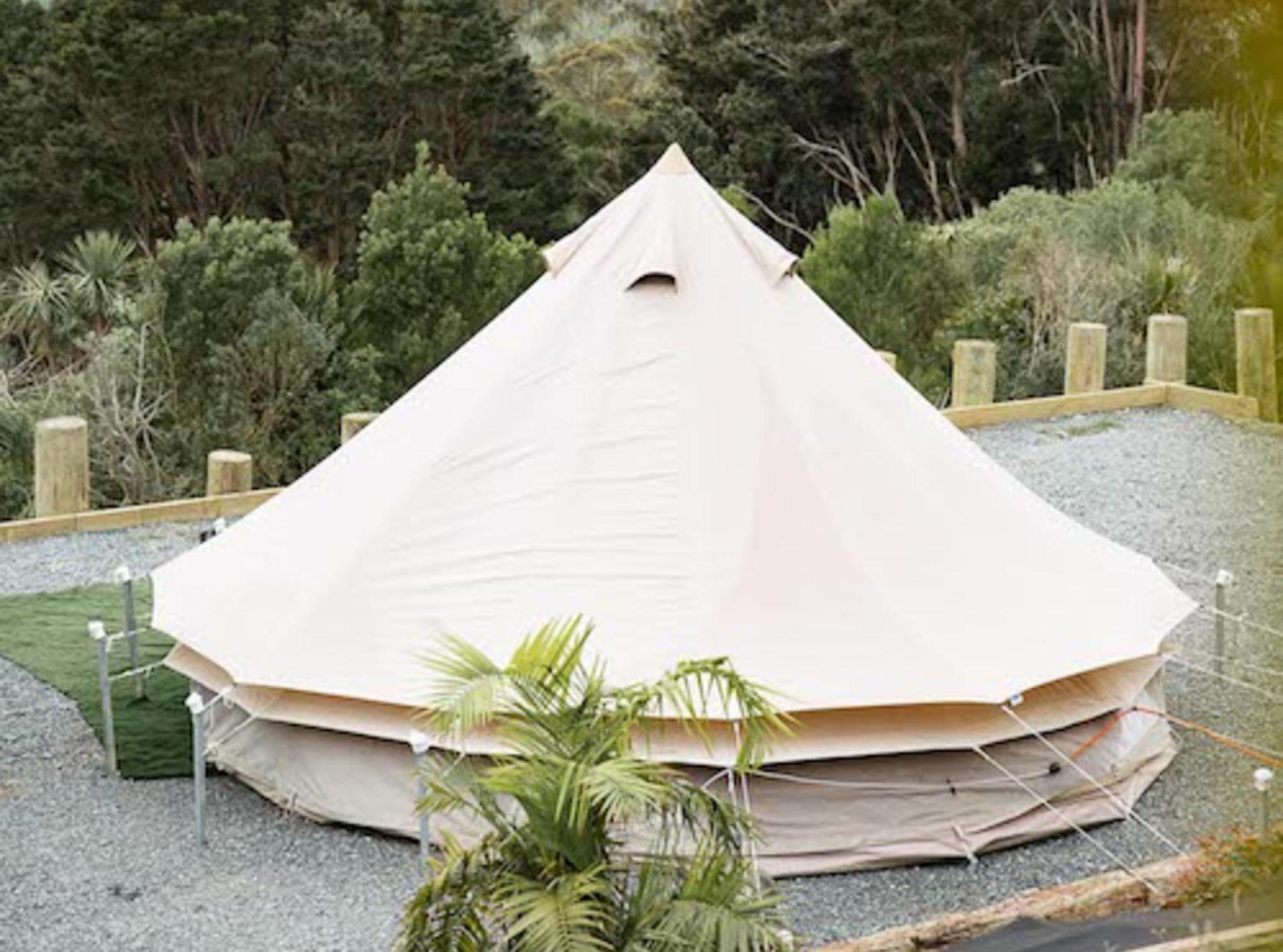 Aotearoa Surf Eco Pods Hotel Te Arai ภายนอก รูปภาพ