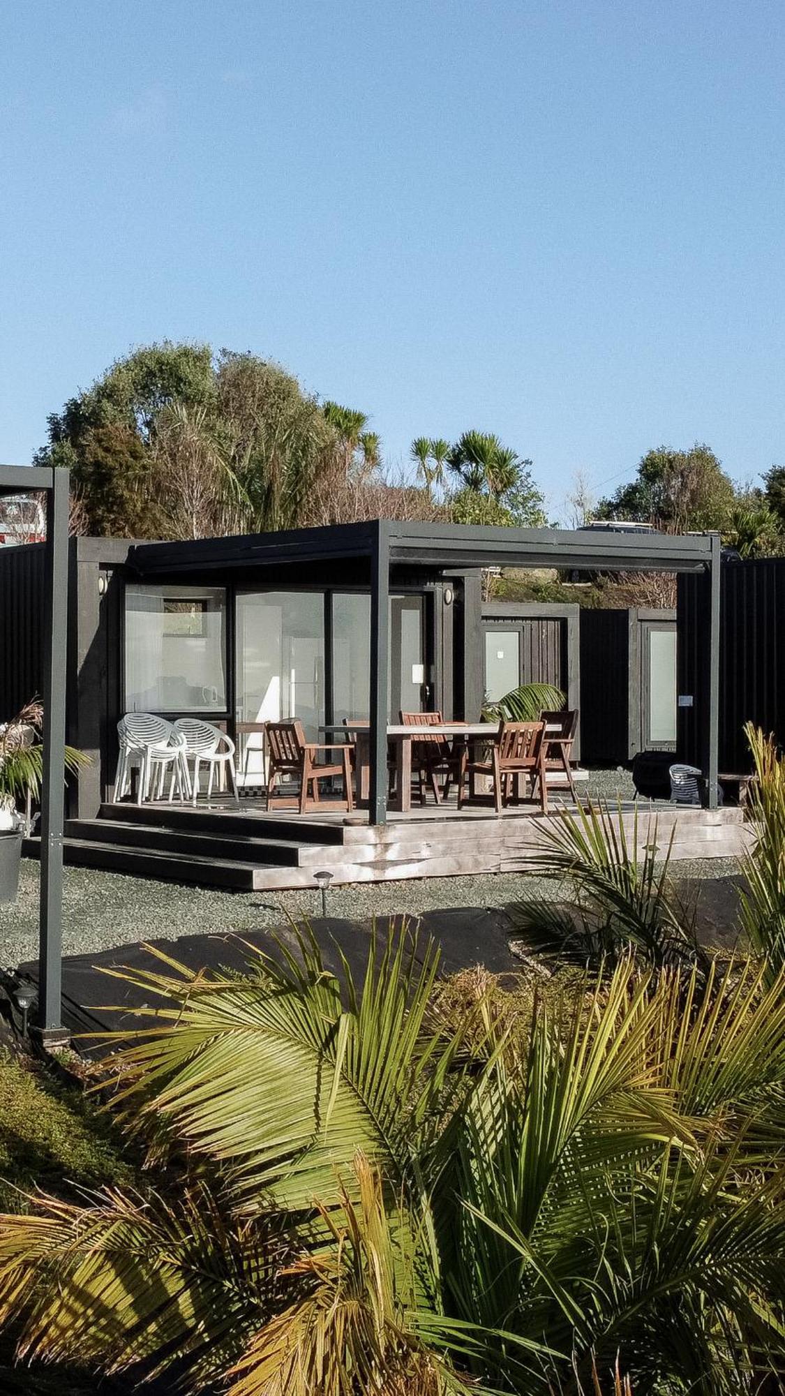 Aotearoa Surf Eco Pods Hotel Te Arai ภายนอก รูปภาพ